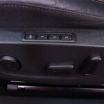 Skoda - Enyaq - 80 iV // Desing Suite / DCC-alusta / Matrix / ACC / Panorama / Koukku / HUD / / Koukku / Muistipaketti / - Maastoauto