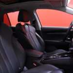Skoda - Enyaq - 80 iV // Desing Suite / DCC-alusta / Matrix / ACC / Panorama / Koukku / HUD / / Koukku / Muistipaketti / - Maastoauto