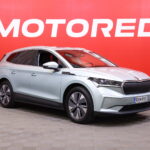 Skoda - Enyaq - 80 iV // Desing Suite / DCC-alusta / Matrix / ACC / Panorama / Koukku / HUD / / Koukku / Muistipaketti / - Maastoauto