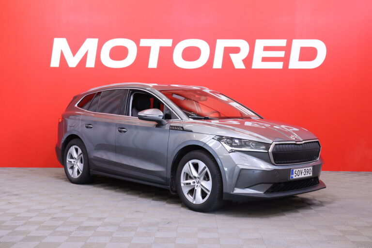 Skoda - Enyaq - 80x 4x4 iV // ACC / Matrix / Kamera / Koukku / Kulj. istuin muistilla // - Maastoauto