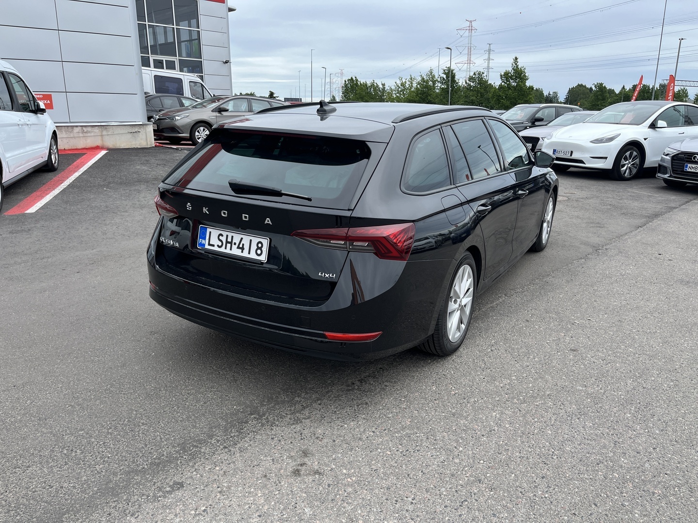 Skoda - Octavia - Combi 2.0 TDI 150 4x4 Style Nordic Edition DSG Autom. - Farmari