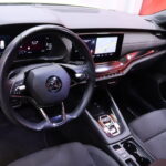 Skoda - Octavia - Combi 1.5 TSI SportLine eTEC DSG Autom // 1.Om Suomi-auto / ACC / Webasto / Matrix / Kamera / Columbus / Navi // - Farmari