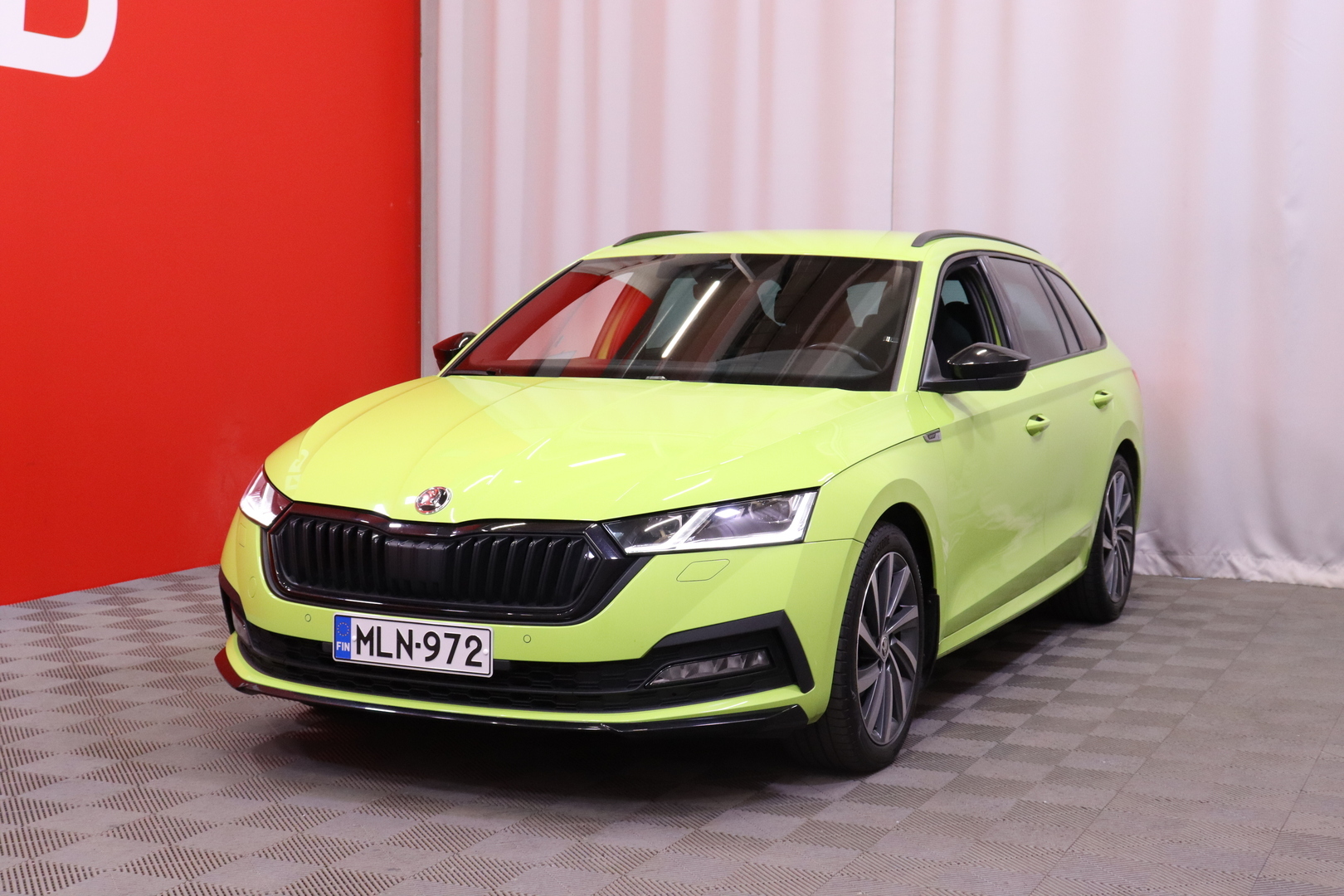 Skoda - Octavia - Combi 1.5 TSI SportLine eTEC DSG Autom // 1.Om Suomi-auto / ACC / Webasto / Matrix / Kamera / Columbus / Navi // - Farmari