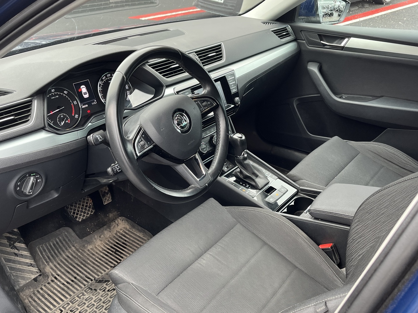 Skoda - Superb - 2,0 TDI 150 Ambition DSG Autom. // Suomi-auto / Webasto / P.tutkat / Koukku / ACC / BLIS / MirrorLink // - Sedan