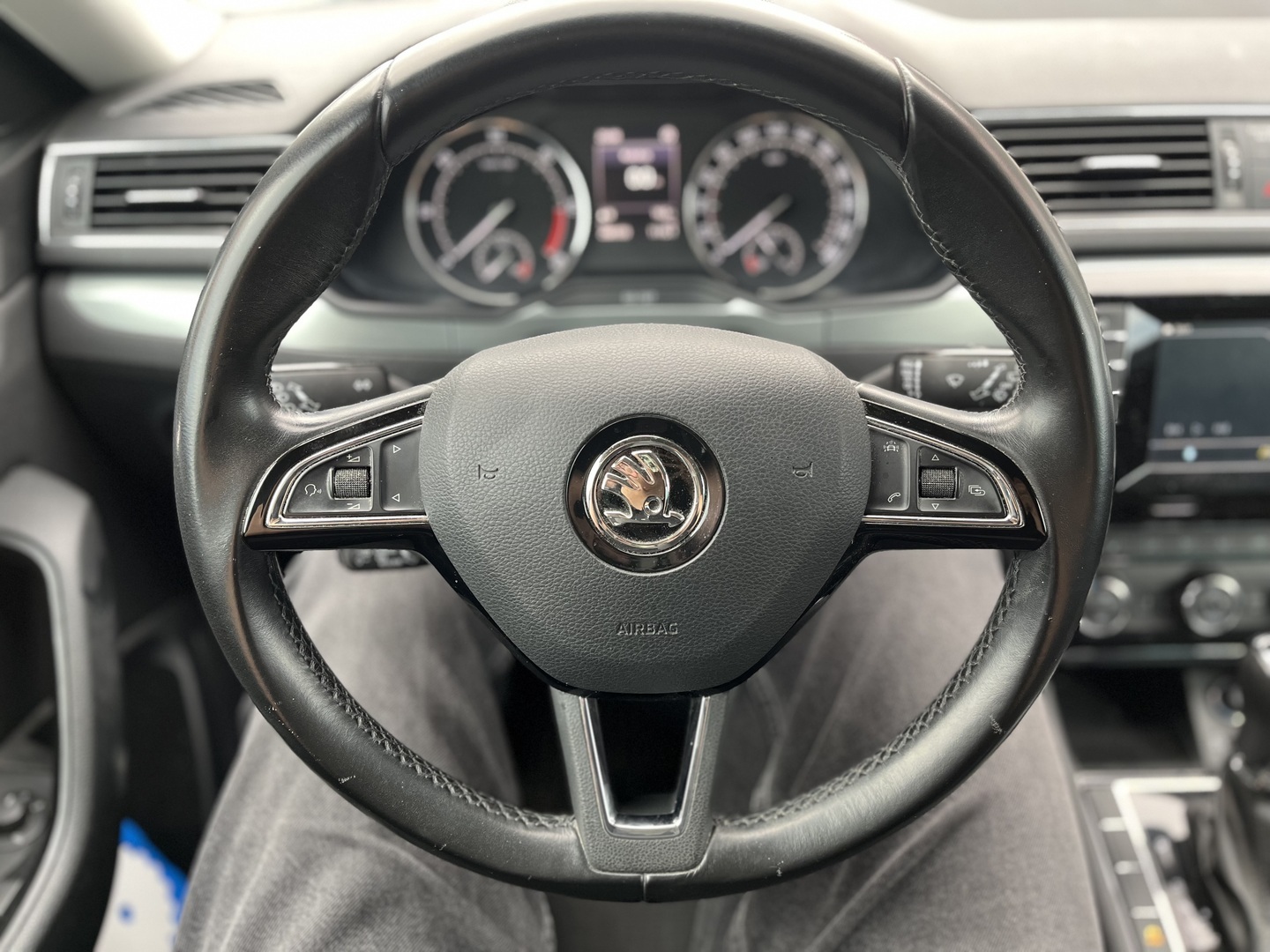 Skoda - Superb - 2,0 TDI 150 Ambition DSG Autom. // Suomi-auto / Webasto / P.tutkat / Koukku / ACC / BLIS / MirrorLink // - Sedan