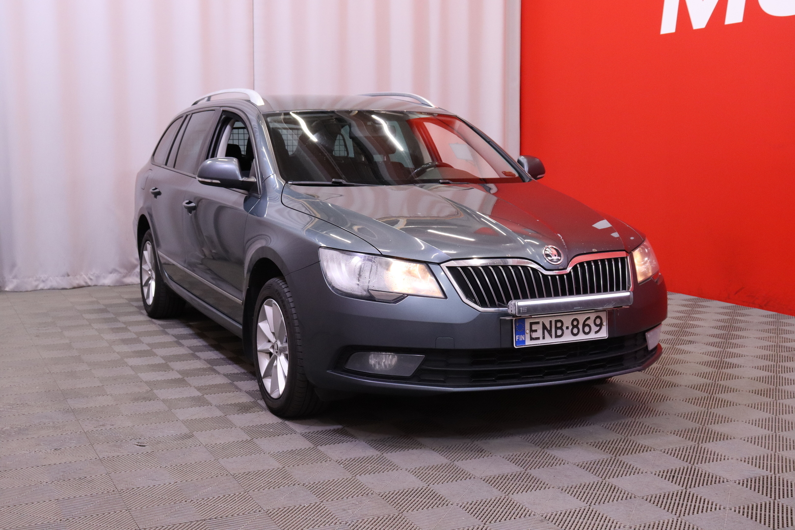 Skoda - Superb - Combi 2,0 TDI 170 4x4 Active Edition DSG Autom. - Farmari