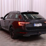 Skoda - Superb - Combi 1.4 TSI PHEV SportLine iV DSG Autom. // Canton / Matrix LED / Webasto / ACC / Vetokoukku / Navi / AppleCarPlay // - Farmari