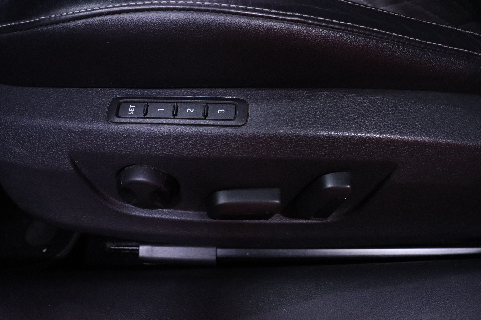 Skoda - Superb - 1.5 TSI ACT SportLine DSG Autom. // Webasto / ACC / Matrix / Sähköpenkki muistilla / SmartLink / Koukku / - Sedan