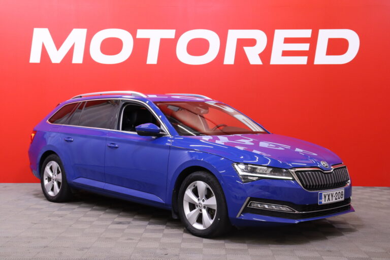 Skoda - Superb - Combi 1,4 TSI PHEV Style Business Edition iV DSG // ACC / Koukku / Matrix / Webasto / Canton / DCC / Navi // - Farmari