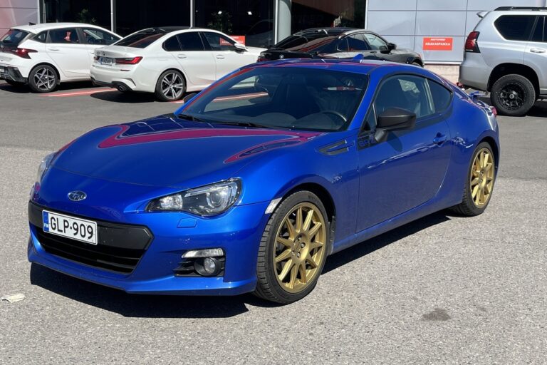 Subaru - BRZ - 6MT // 2-om. Suomi-auto / Merkkihuollettu / Ferrita putkisto / Nahka-alcantara / Vakkari / Carplay / Juuri katsastettu! // - Coupe