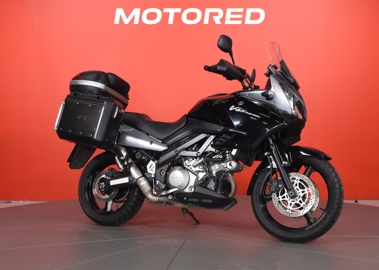 Suzuki - DL - 1000 V-Strom // 3x-laukut / Navi / Kahvalämppärit / - Moottoripyörä