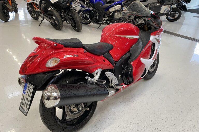 Suzuki GSX