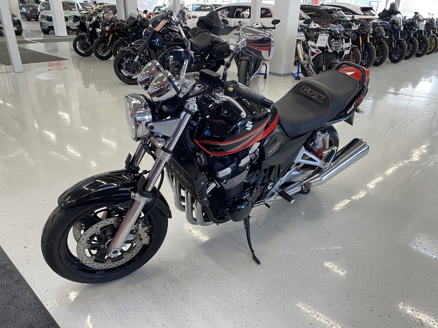 Suzuki - GSX - GSX1400 // Juuri saapunut! / Näyttävä // - Moottoripyörä