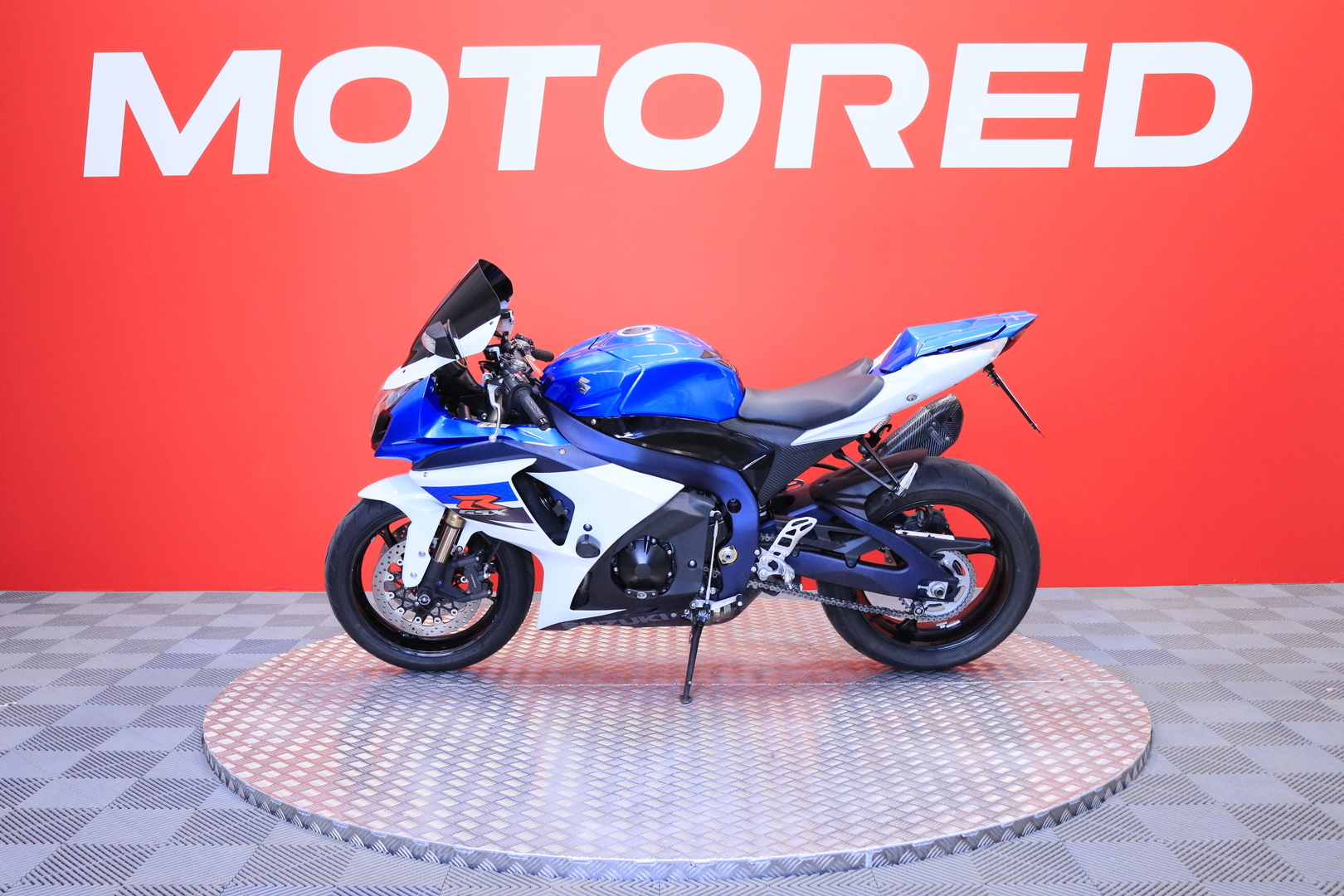 Suzuki - GSX-R - 1000 // Yoshimura / Huoltokirja / KYB // - Moottoripyörä