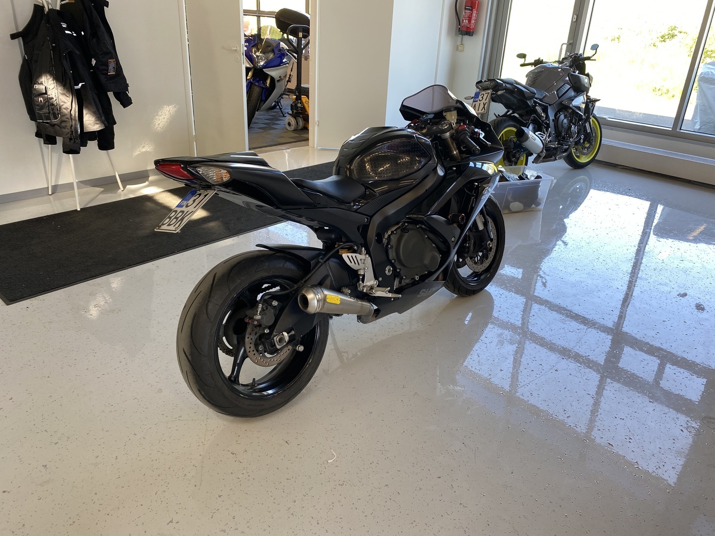 Suzuki - GSX-R - 600 // Juuri saapunut! / Arrow / Shifteri / Kaatumatapit // - Moottoripyörä