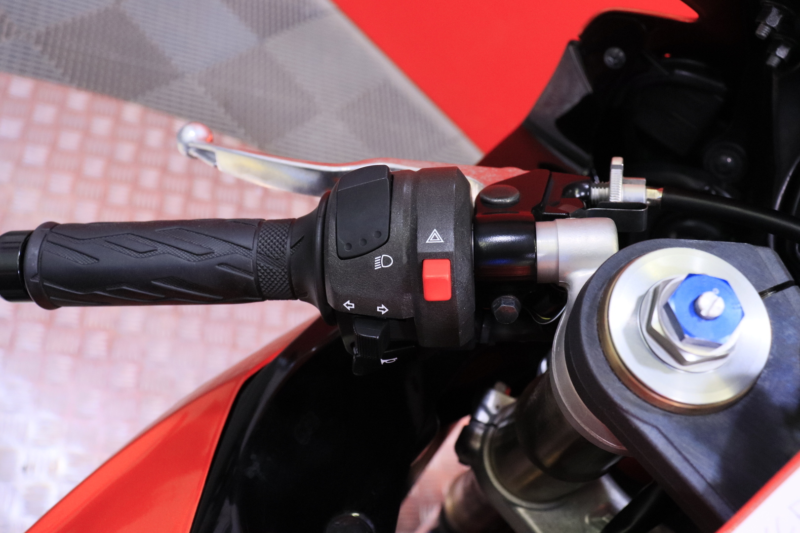Suzuki - GSX-R - 600 // Juuri saapunut! / Yoshimura kokoputkisto / Ducktail // - Moottoripyörä