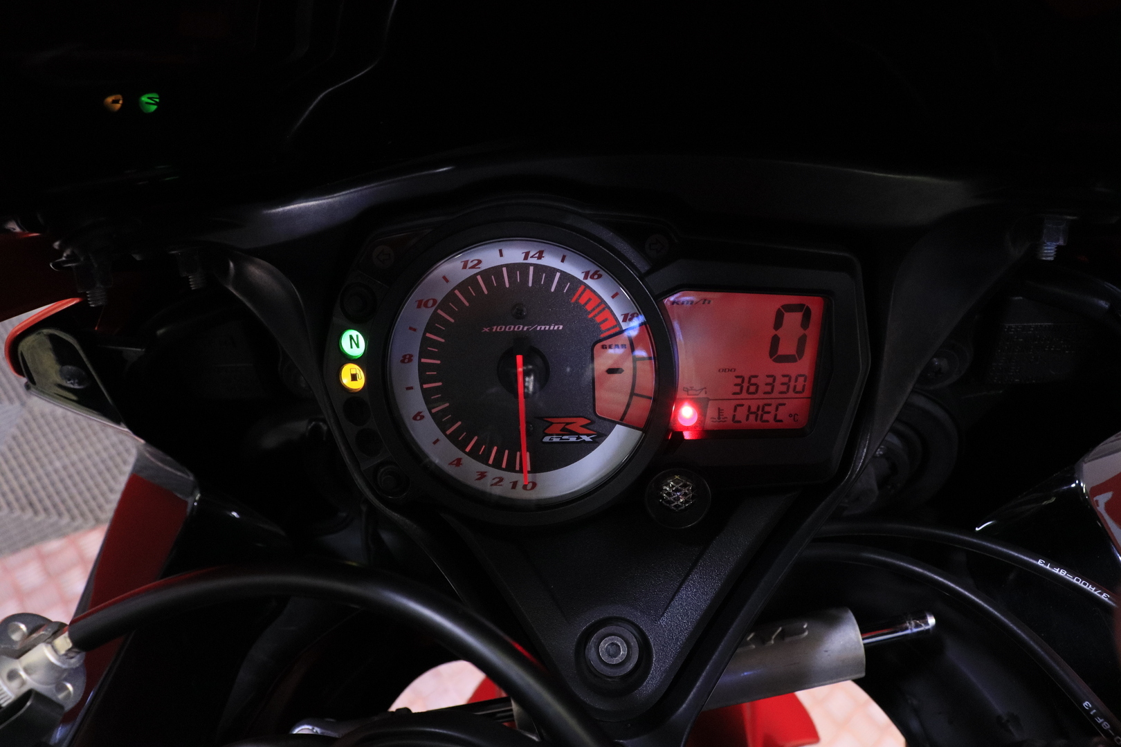 Suzuki - GSX-R - 600 // Juuri saapunut! / Yoshimura kokoputkisto / Ducktail // - Moottoripyörä