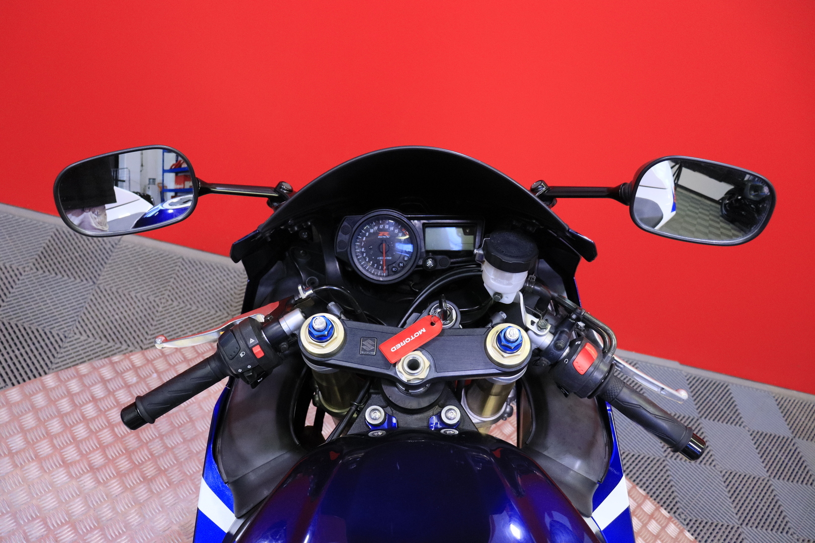 Suzuki - GSX-R - 600 // Juuri saapunut! / Suomi-pyörä / Ducktail // - Moottoripyörä