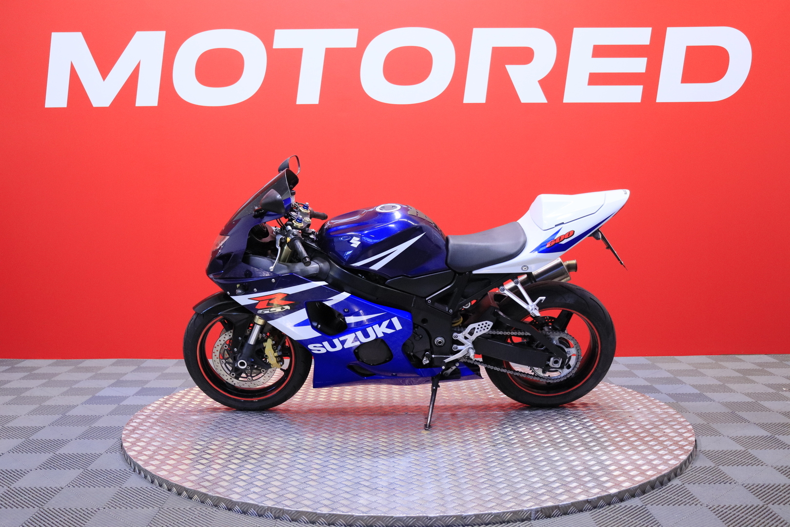 Suzuki - GSX-R - 600 // Juuri saapunut! / Suomi-pyörä / Ducktail // - Moottoripyörä