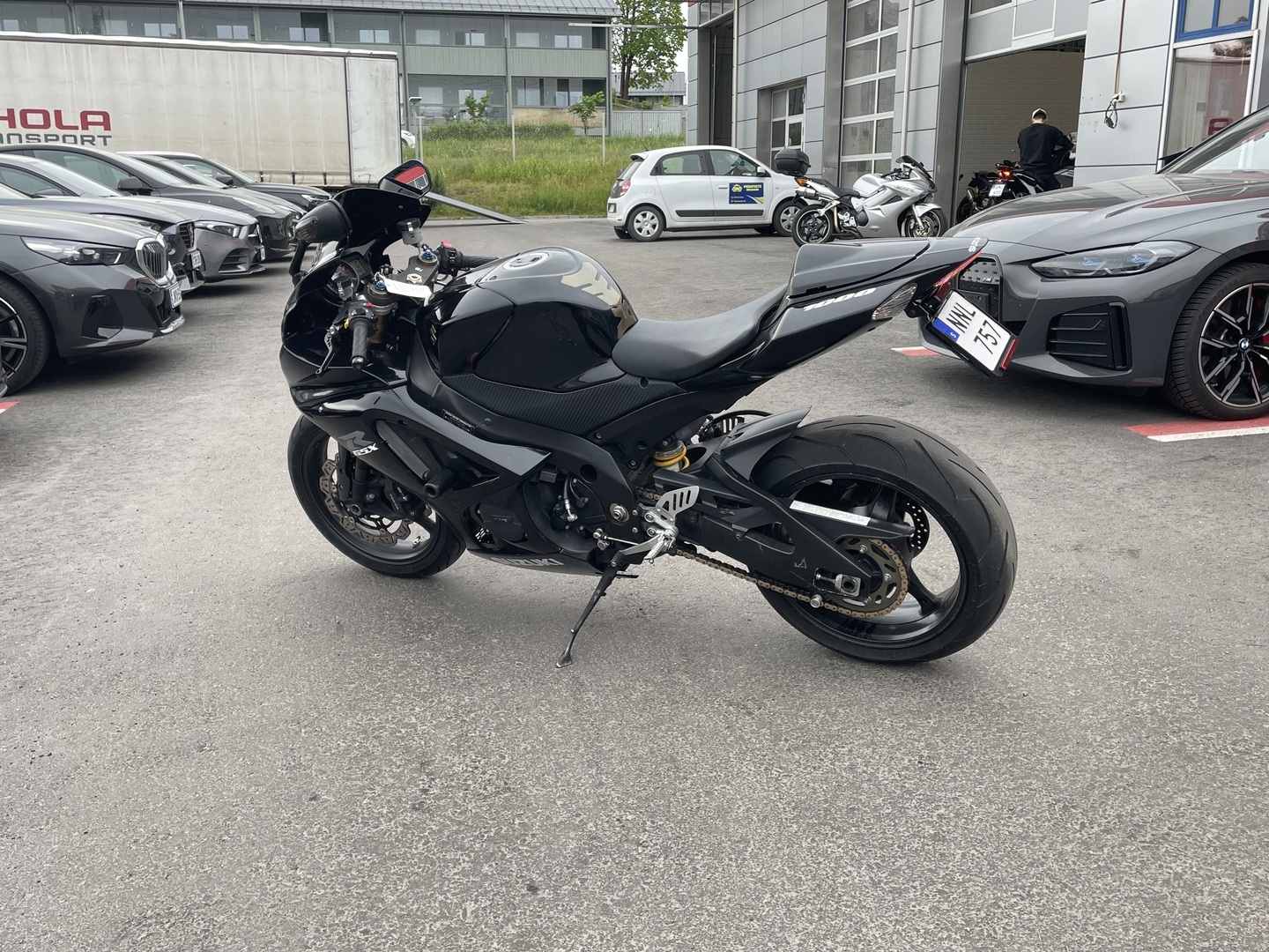 Suzuki - GSX-R - 1000 // Juuri saapunut! / Ducktail / Slipari / Vaihdenäyttö // - Moottoripyörä