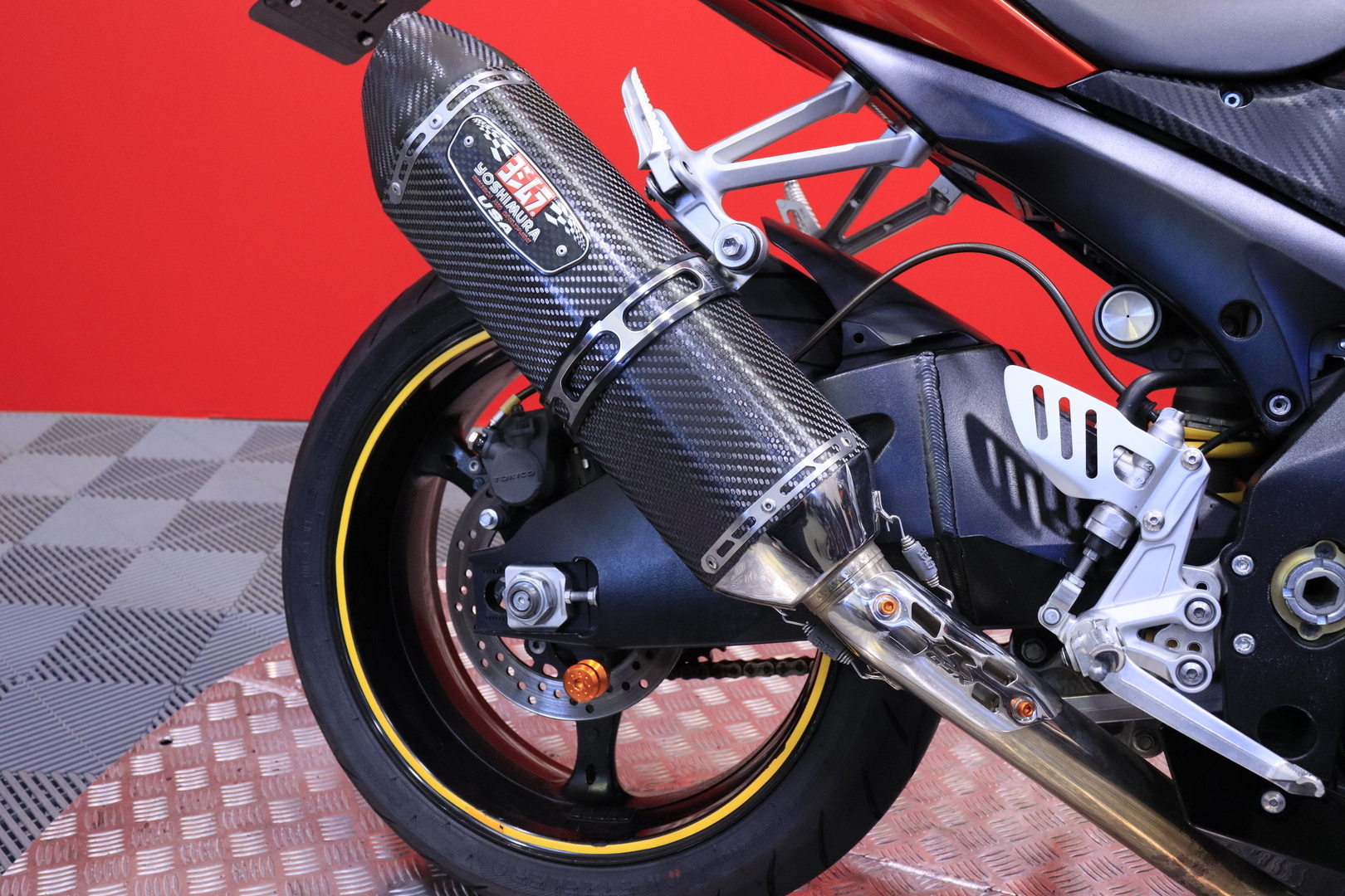 Suzuki - GSX-R - 1000 // Juuri saapunut! / Yoshimura / Huoltokirja / Suomi-pyörä // - Moottoripyörä