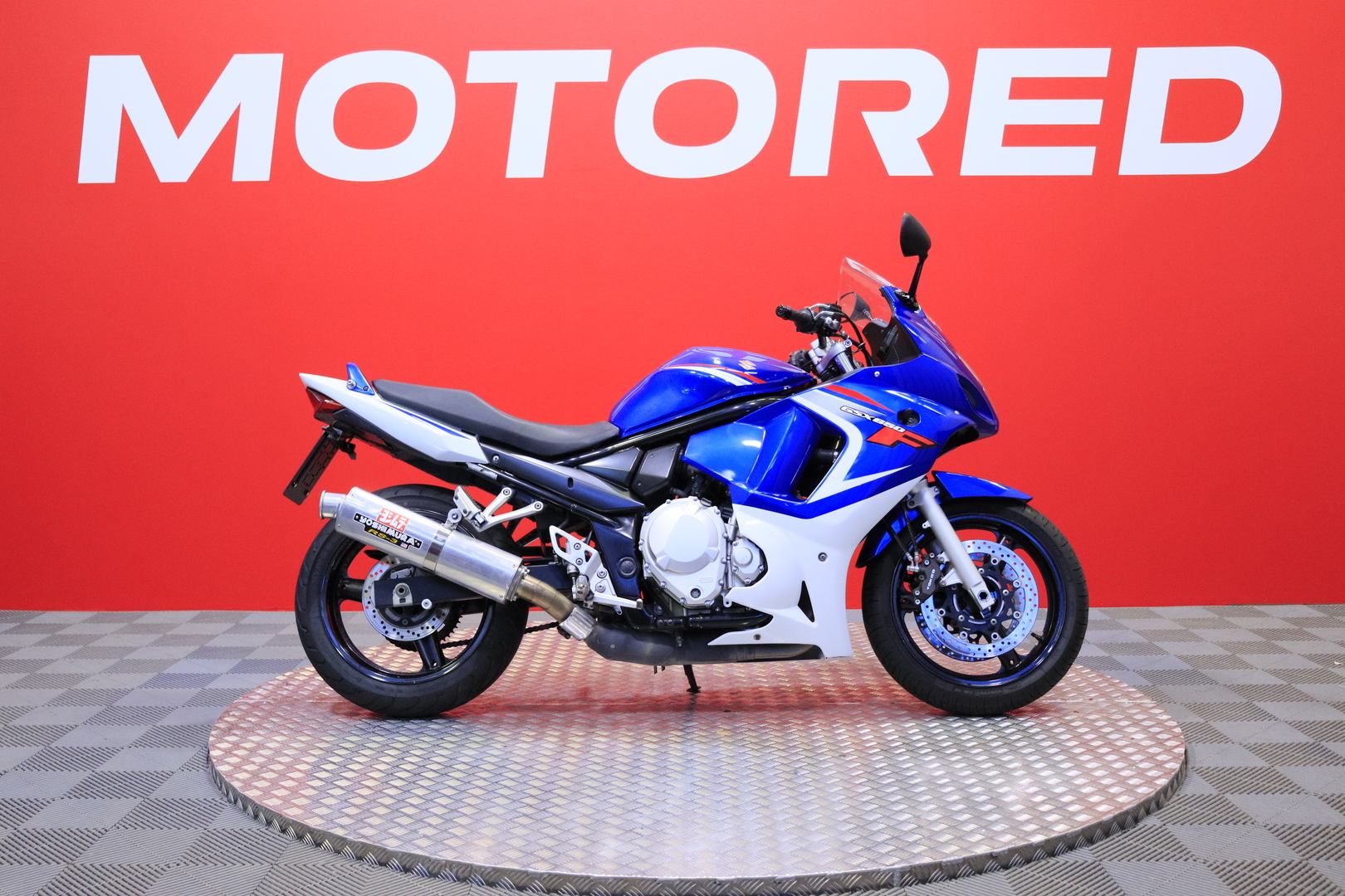 Suzuki - GSX - 650 F // Juuri saapunut! / A2 / Yoshimura / Suomi-pyörä / Huoltokirja // - Moottoripyörä