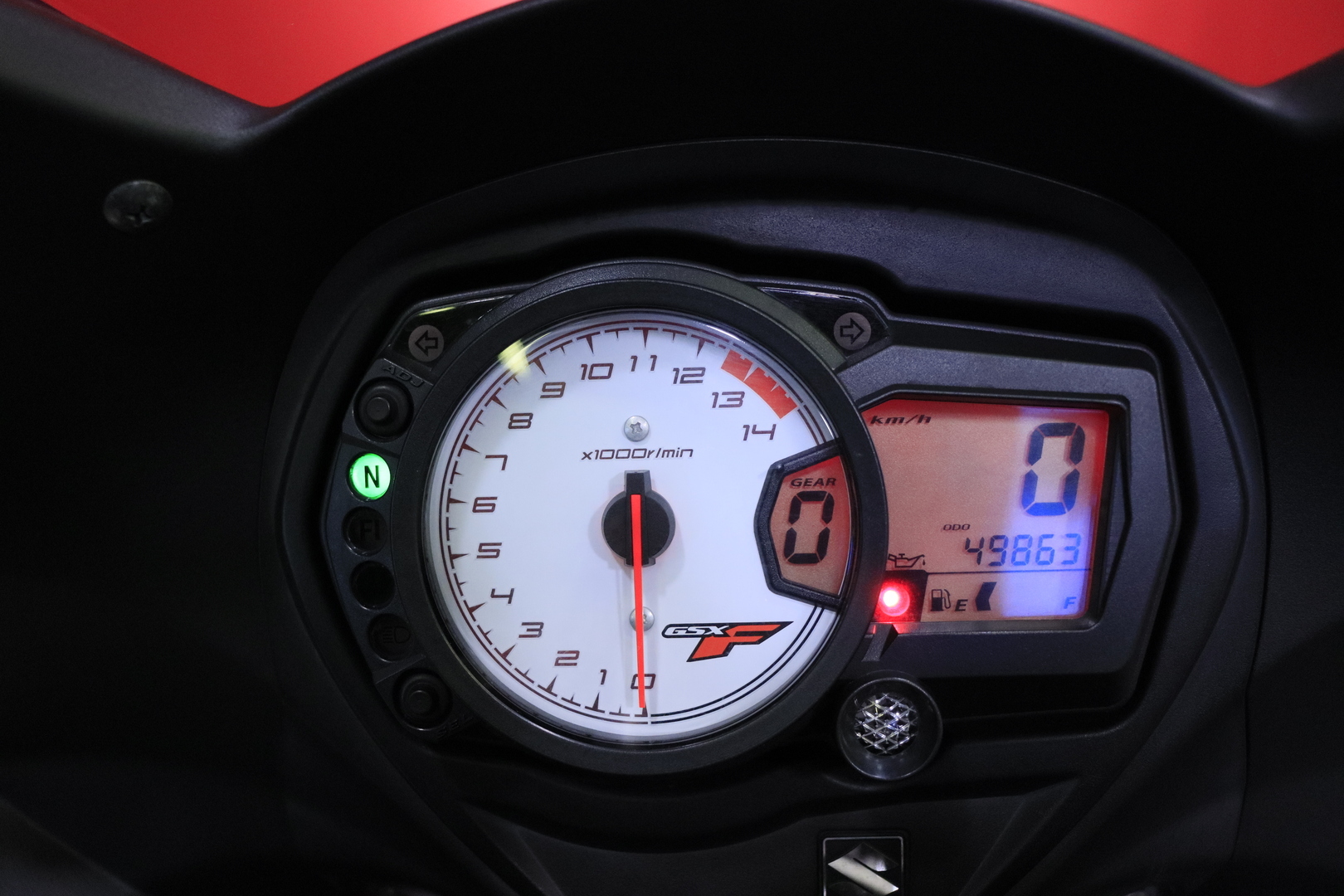 Suzuki - GSX - 650 F // Juuri saapunut! / A2 / Yoshimura / Suomi-pyörä / Huoltokirja // - Moottoripyörä