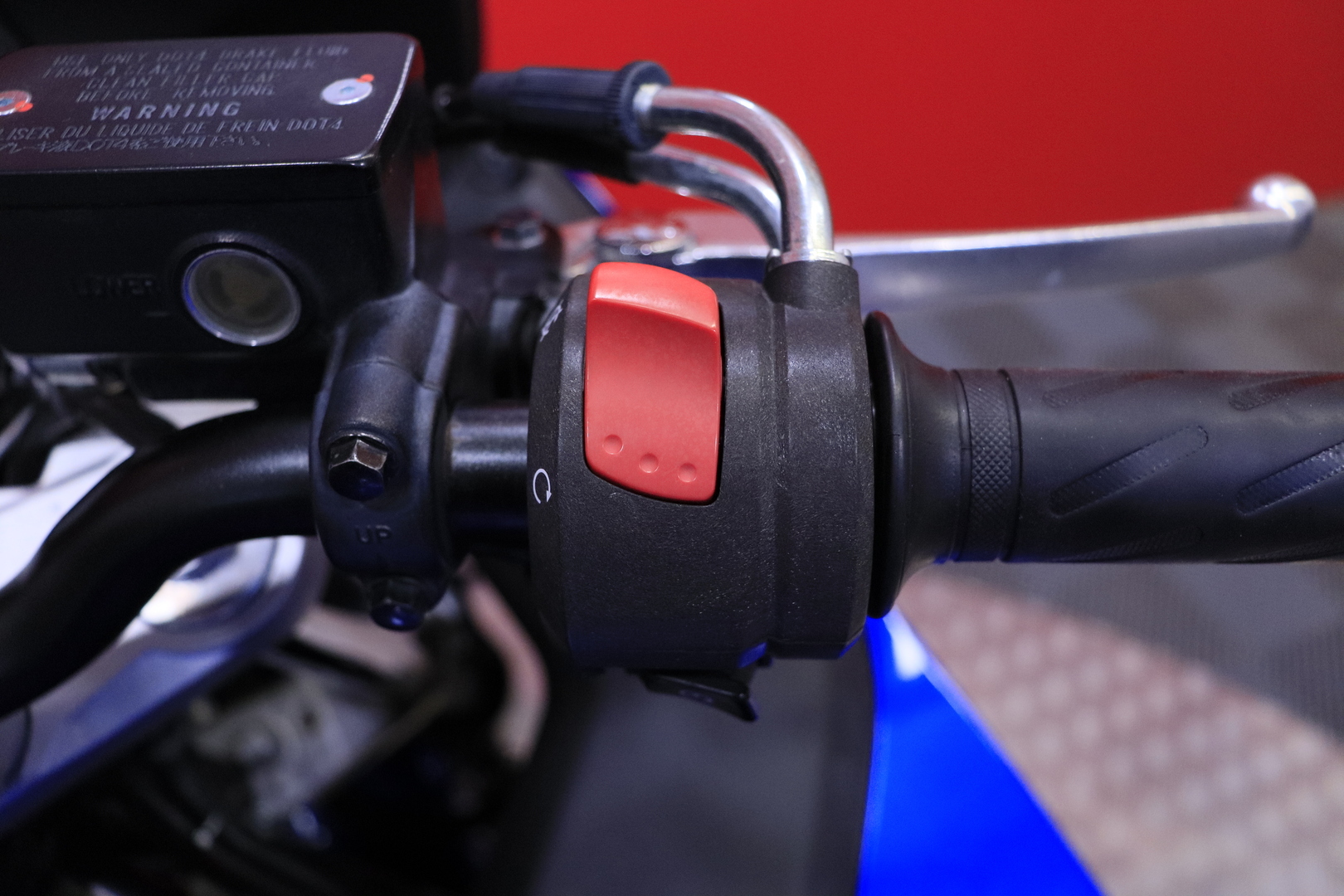 Suzuki - GSX - 650 F // Juuri saapunut! / A2 / Yoshimura / Suomi-pyörä / Huoltokirja // - Moottoripyörä