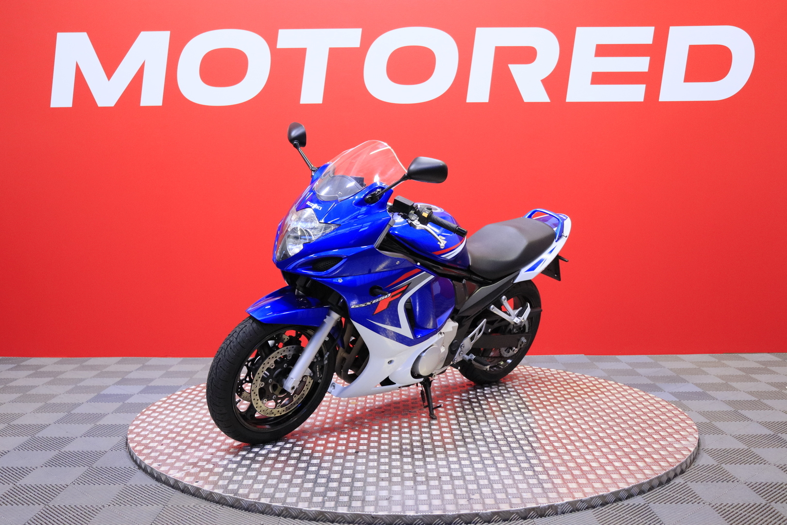 Suzuki - GSX - 650 F // Juuri saapunut! / A2 / Yoshimura / Suomi-pyörä / Huoltokirja // - Moottoripyörä