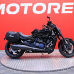 Suzuki - INTRUDER - M1800R // 1. Om. Suomi-pyörä // 3x laukut // Revo-putkisto - Moottoripyörä