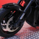 Suzuki - INTRUDER - M1800R // 1. Om. Suomi-pyörä // 3x laukut // Revo-putkisto - Moottoripyörä