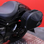 Suzuki - INTRUDER - M1800R // 1. Om. Suomi-pyörä // 3x laukut // Revo-putkisto - Moottoripyörä