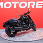 Suzuki - INTRUDER - M1800R // 1. Om. Suomi-pyörä // 3x laukut // Revo-putkisto - Moottoripyörä