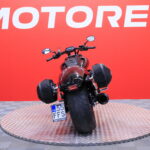 Suzuki - INTRUDER - M1800R // 1. Om. Suomi-pyörä // 3x laukut // Revo-putkisto - Moottoripyörä