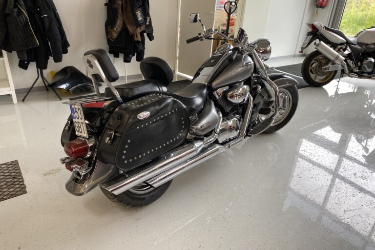 Suzuki VL