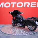 Suzuki - VZ - 1600 Marauder // Batwing / Sivulaukut / LED ajovalo / Putkisto // - Moottoripyörä