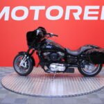 Suzuki - VZ - 1600 Marauder // Batwing / Sivulaukut / LED ajovalo / Putkisto // - Moottoripyörä