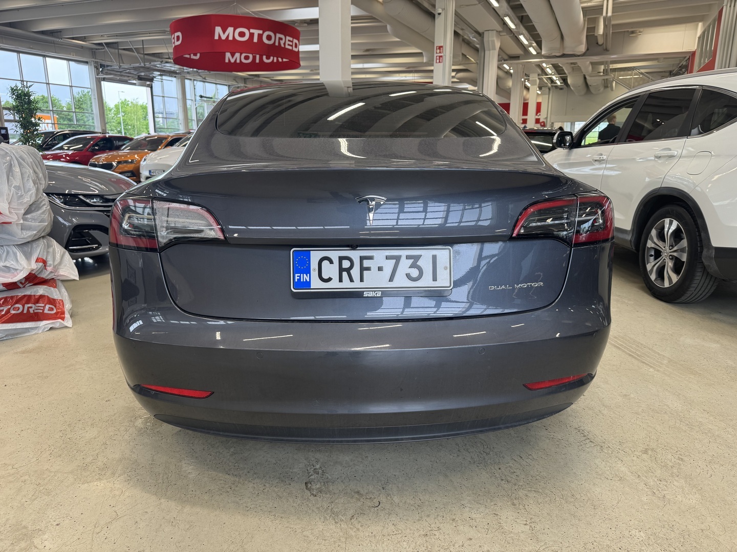 Tesla - Model 3 - Model 3 Sedan (AA) 4ov // LED / Panoraama / Premium Audio / Autopilot / Kamera / Lämpöpumppu // - Sedan