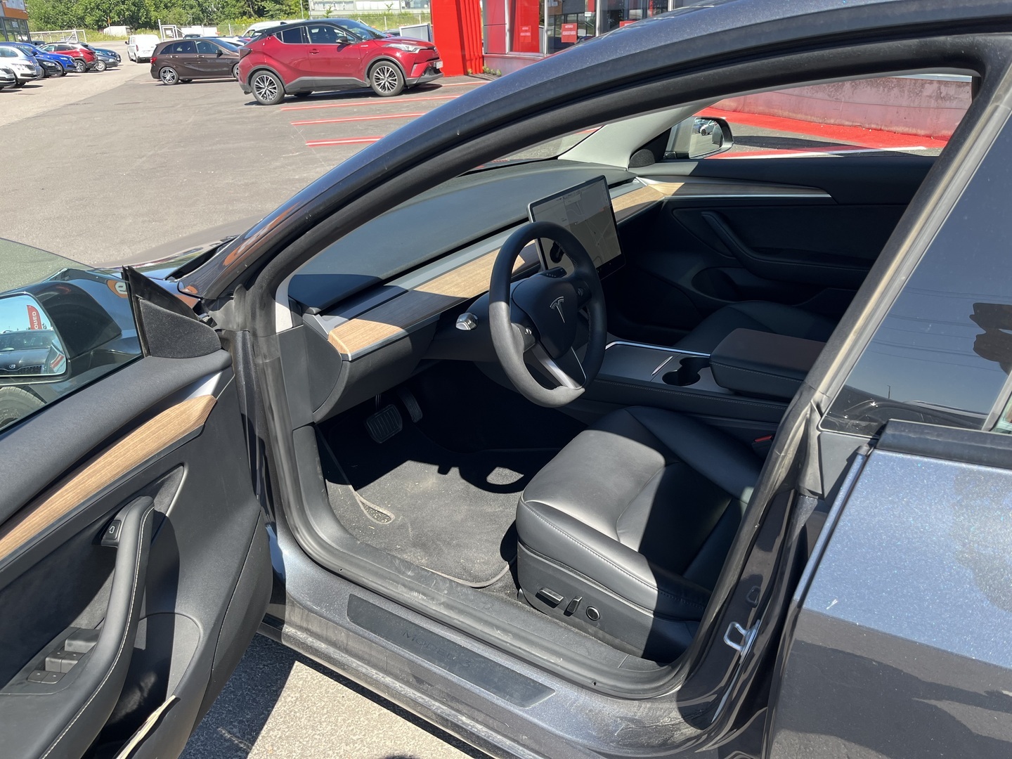 Tesla - Model 3 - Long Range // AutoPilot / Premium Audio / Panorama / Kamera / ACC / LED // - Sedan