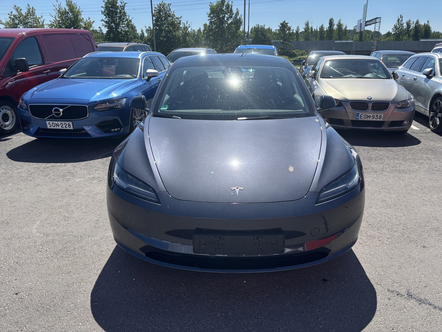Tesla - Model 3 - Rear-Wheel Drive - Sedan