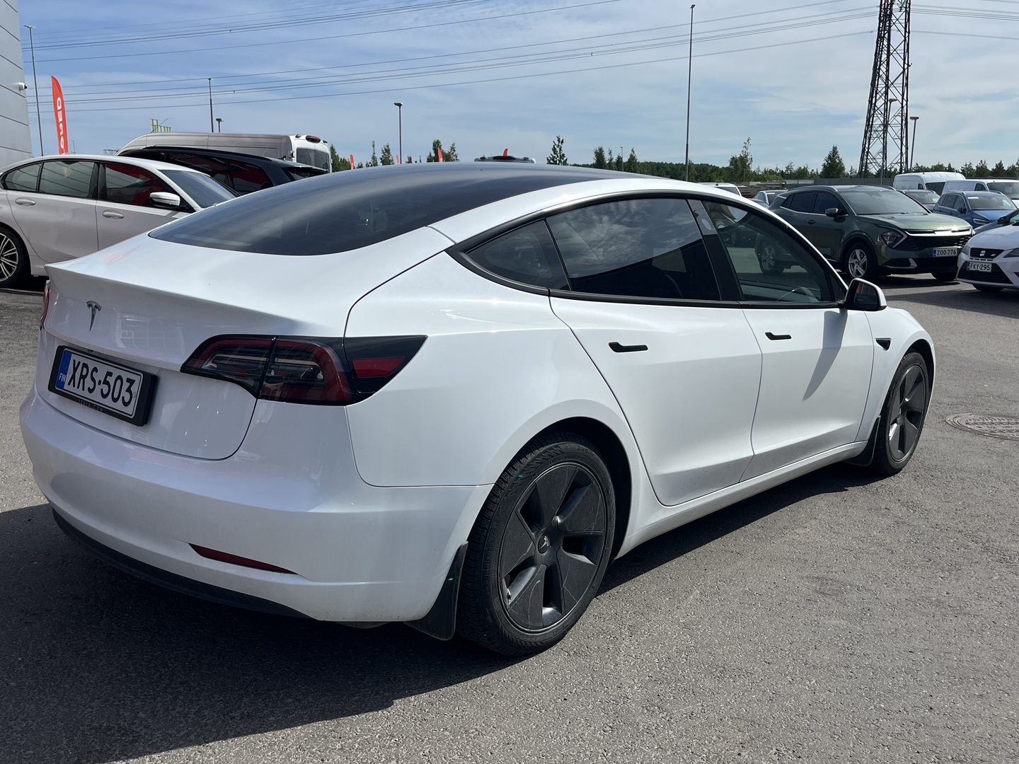 Tesla - Model 3 - RWD - Sedan