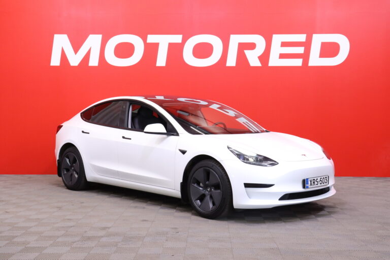 Tesla - Model 3 - RWD // LED / Lasikatto / Autopilot / AMD Ryzen / Kamera // - Sedan