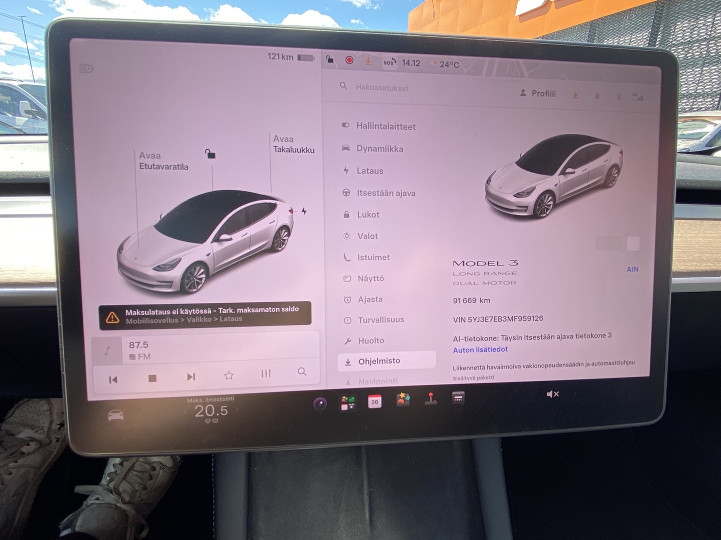 Tesla - Model 3 - Long Range AWD Refresh // 2x vanteet / Matrix / Prem. audio / HW 3 // - Sedan