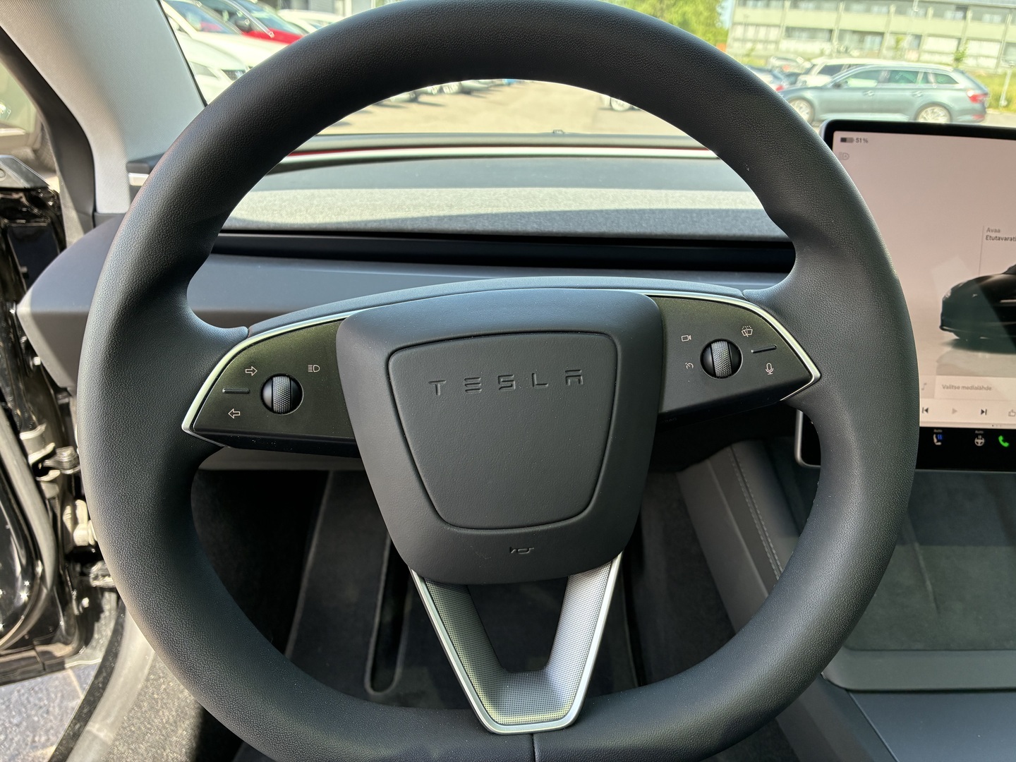 Tesla - Model 3 - Highland Long Range AWD / 2x vanteet / Premium Audio / Autopilot HW4 / Lasikatto / - Sedan