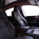 Tesla - Model Y - Performance Dual Motor AWD // Lasikatto / Autopilot / Premium audio / Nahkasisusta / Kamera / AMD Ryzen // - Tila-auto