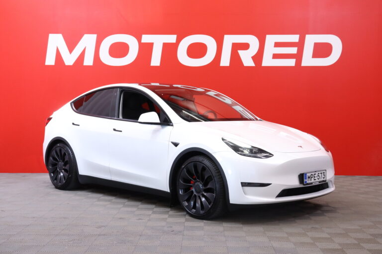Tesla - Model Y - Performance Dual Motor AWD // Lasikatto / Autopilot / Premium audio / Nahkasisusta / Kamera / AMD Ryzen // - Tila-auto