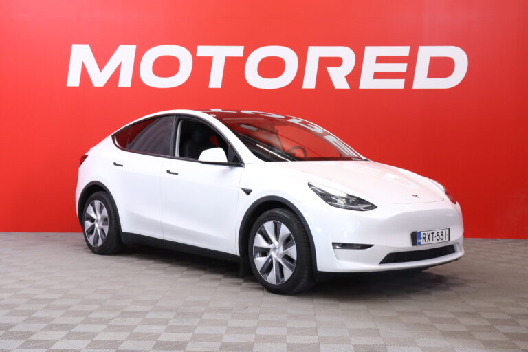 Tesla - Model Y - Long Range AWD // Autopilot / AMD Ryzen / Vetokoukku /Lasikatto / Muistipenkki / Navi / Premium Audio / ILP / Kamera // - Maastoauto