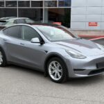 Tesla - Model Y - RWD - Maastoauto