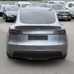 Tesla - Model Y - RWD - Maastoauto