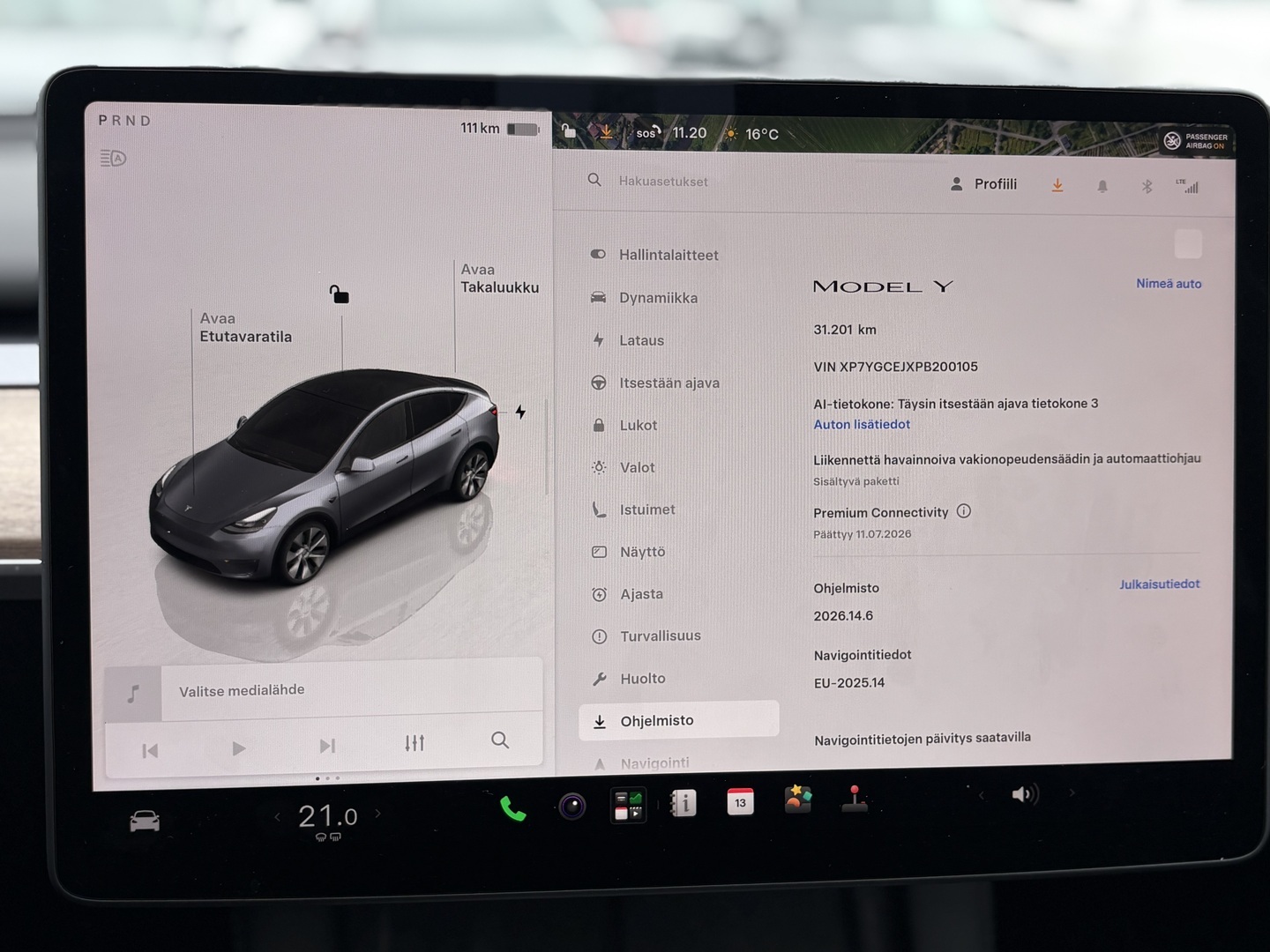 Tesla - Model Y - RWD - Maastoauto